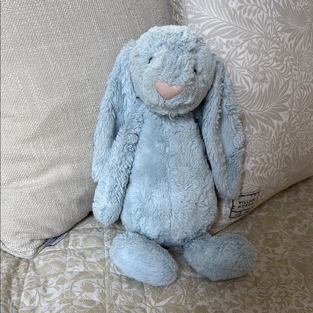 Jellycat Bashful Blue Bunny